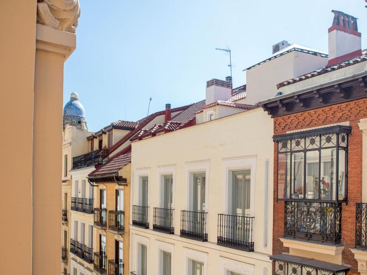 Hostal Felipe V Madrid Exterior photo