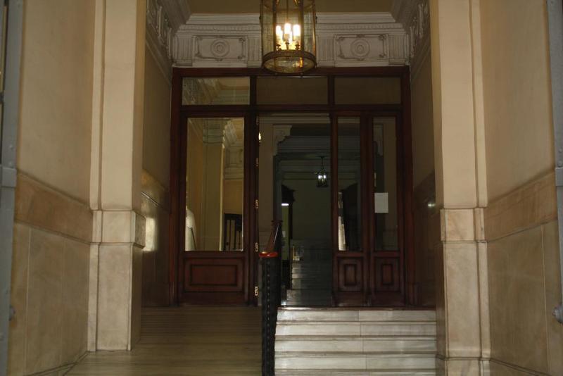 Hostal Felipe V Madrid Exterior photo
